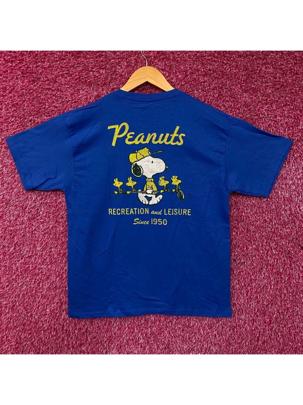 Peanuts "Recreation and Leisure" Snoopy & Woodstock Graphic T-Shirt XL